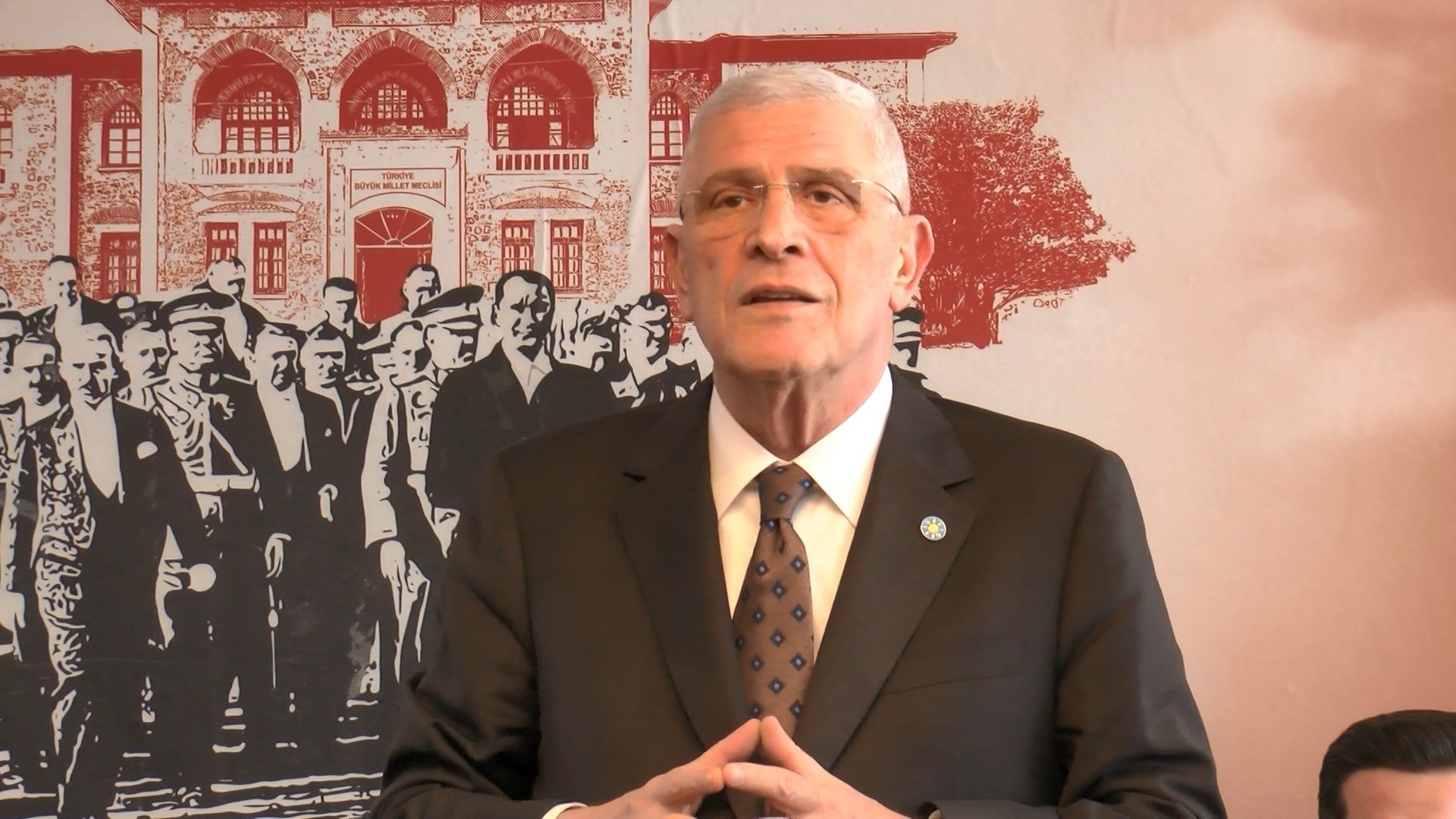 İYİ Parti Genel Başkanı Müsavat