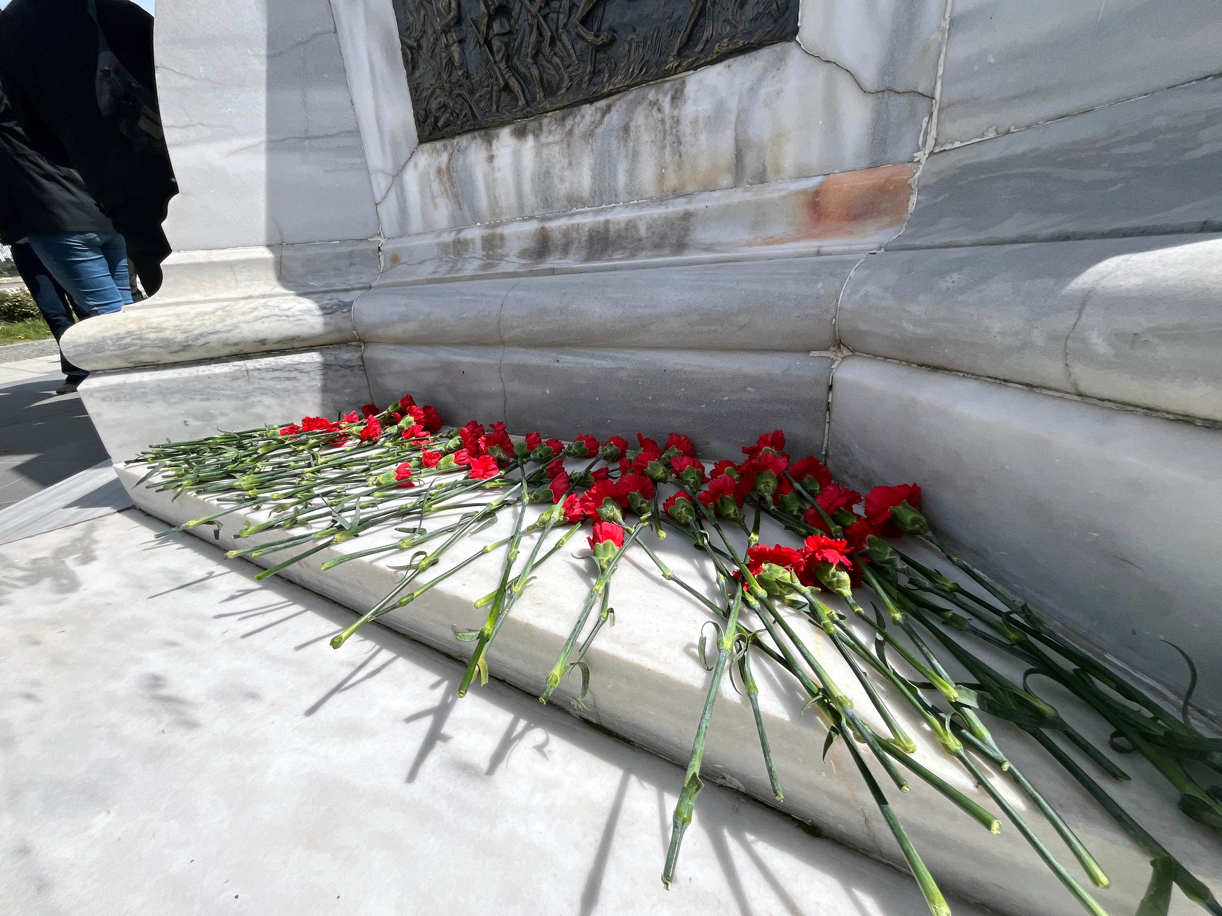 Edirne'de Türk Eğitim-Sen üyesi öğretmenler,