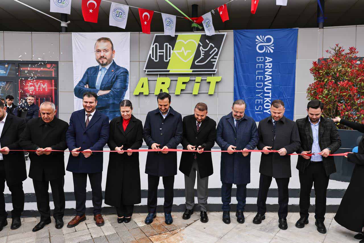 Arnavutköy Belediye Başkanı Mustafa Candaroğlu,