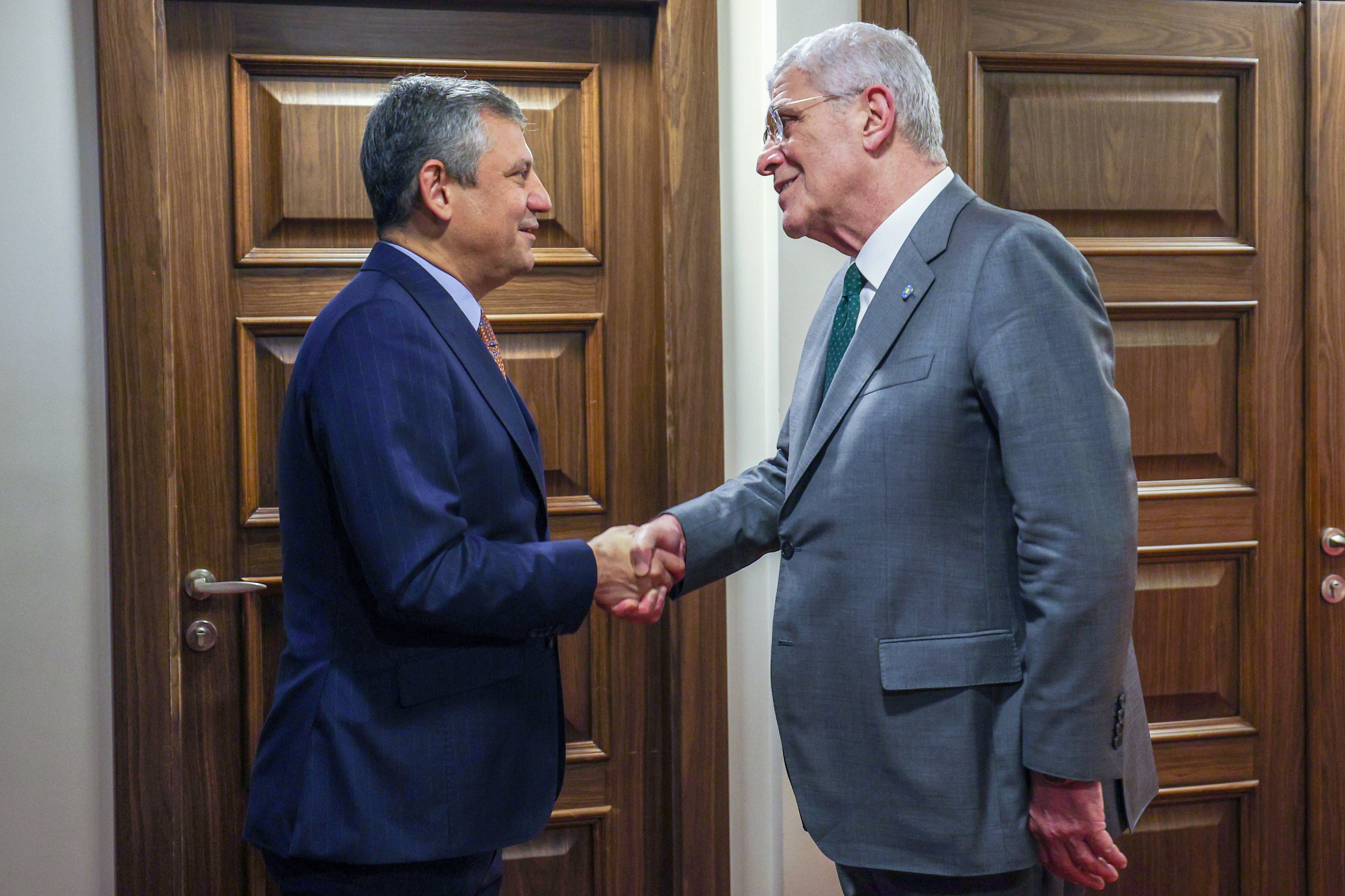 CHP Genel Başkanı Özgür Özel,