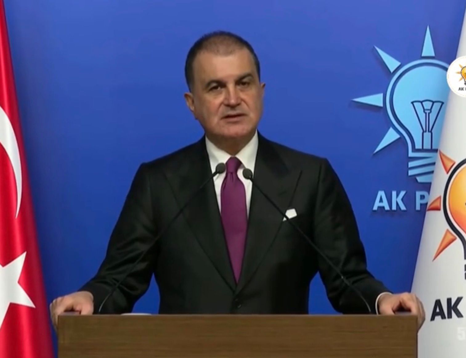 AK Parti Sözcüsü Ömer Çelik,