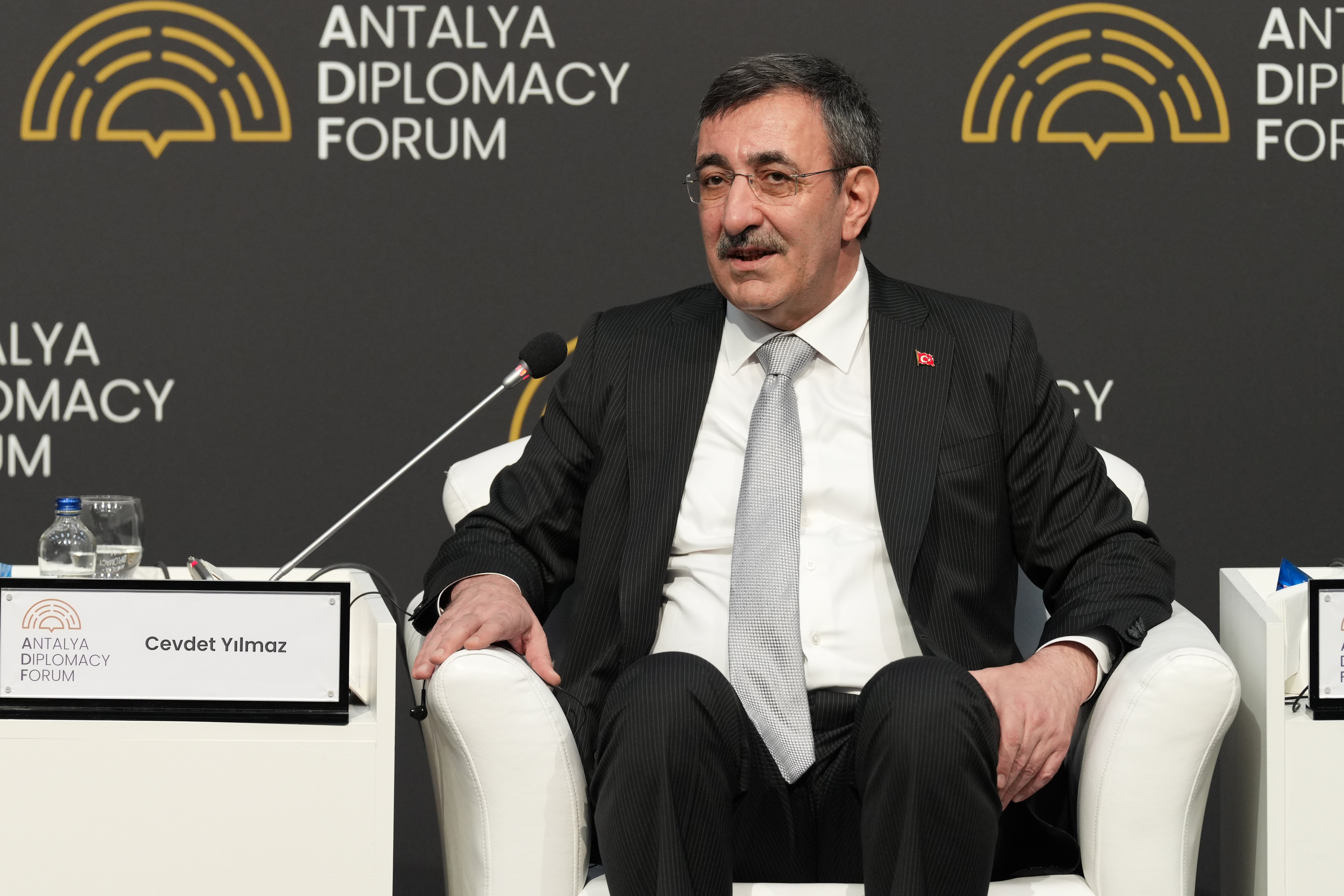 Cumhurbaşkanı Yardımcısı Cevdet Yılmaz, Antalya