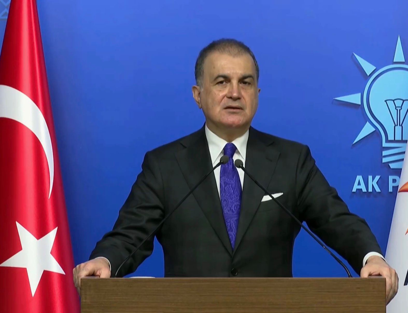 AK Parti Sözcüsü Ömer Çelik,