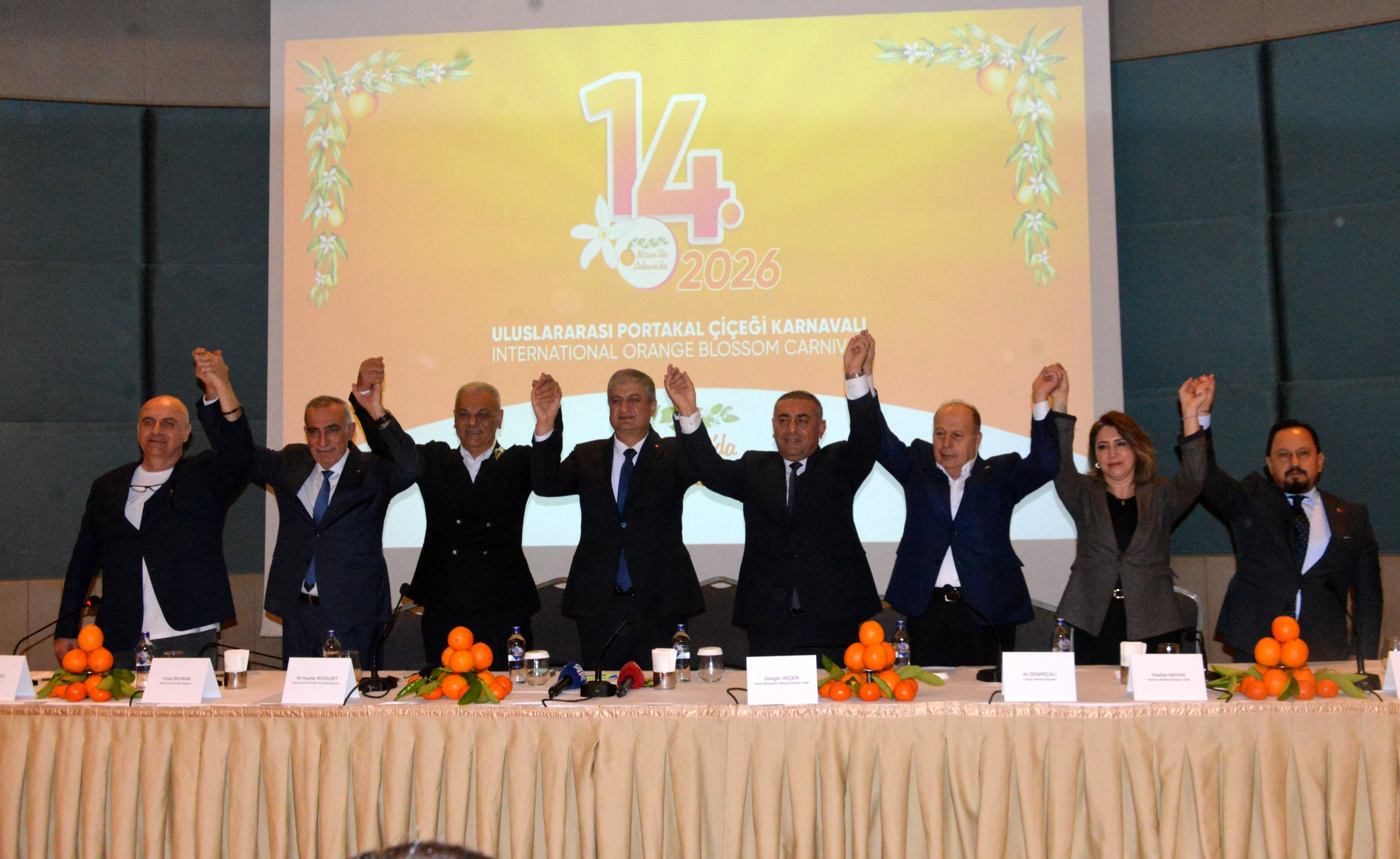 Adana Valisi Mustafa Yavuz, Portakal