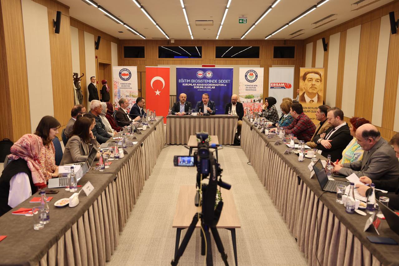 Eğitim-Bir-Sen, eğitimde artan şiddet olaylarını