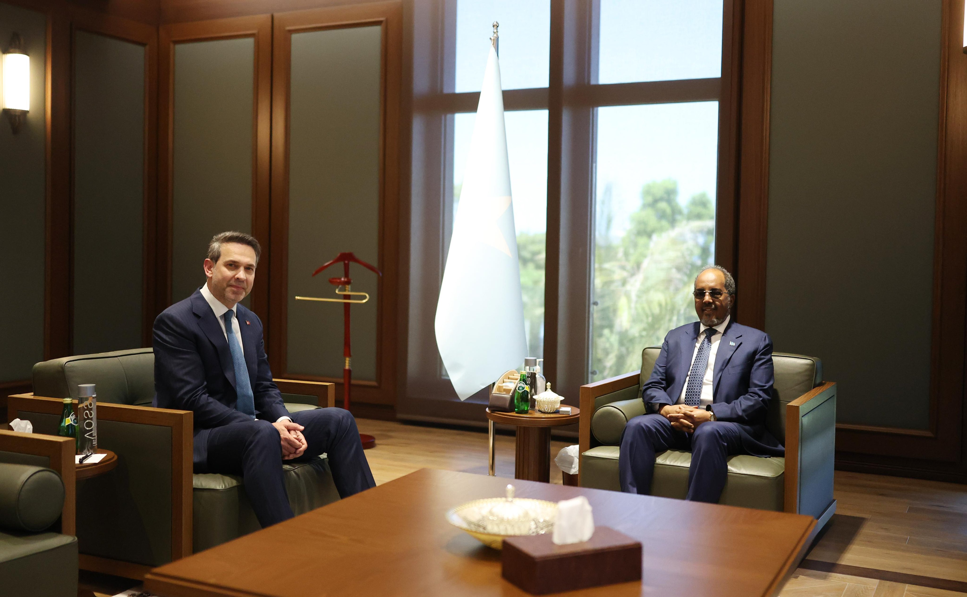 Enerji Bakanı Alparslan Bayraktar, Çağrı