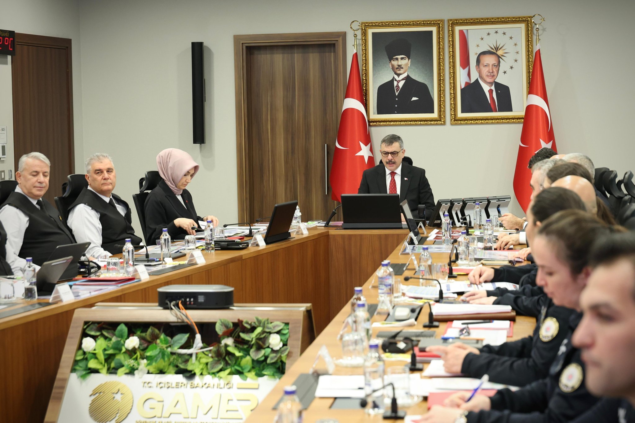 İçişleri Bakanı Mustafa Çiftçi, valilerle