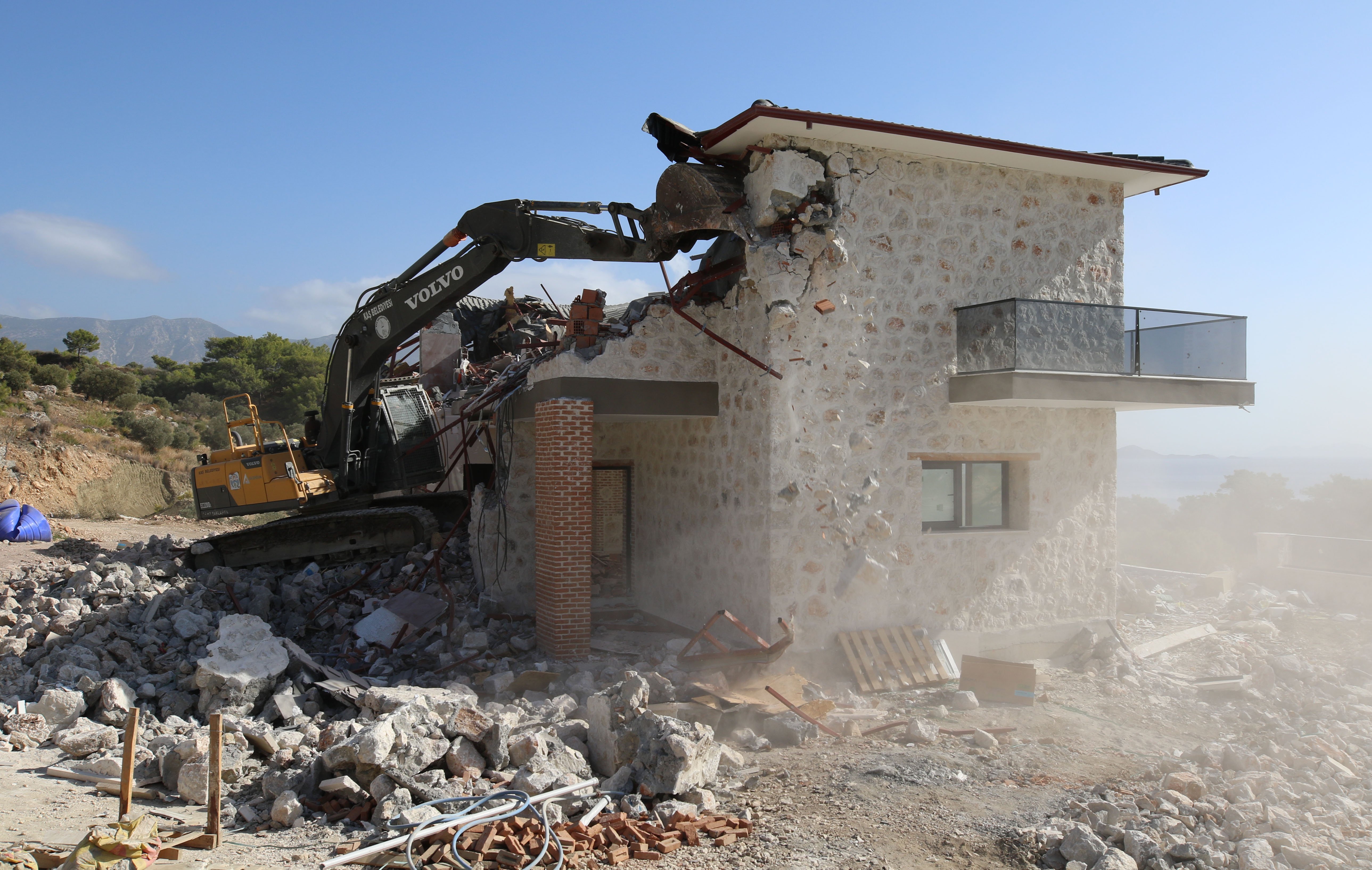 Kaş Belediyesi, ilçedeki 5