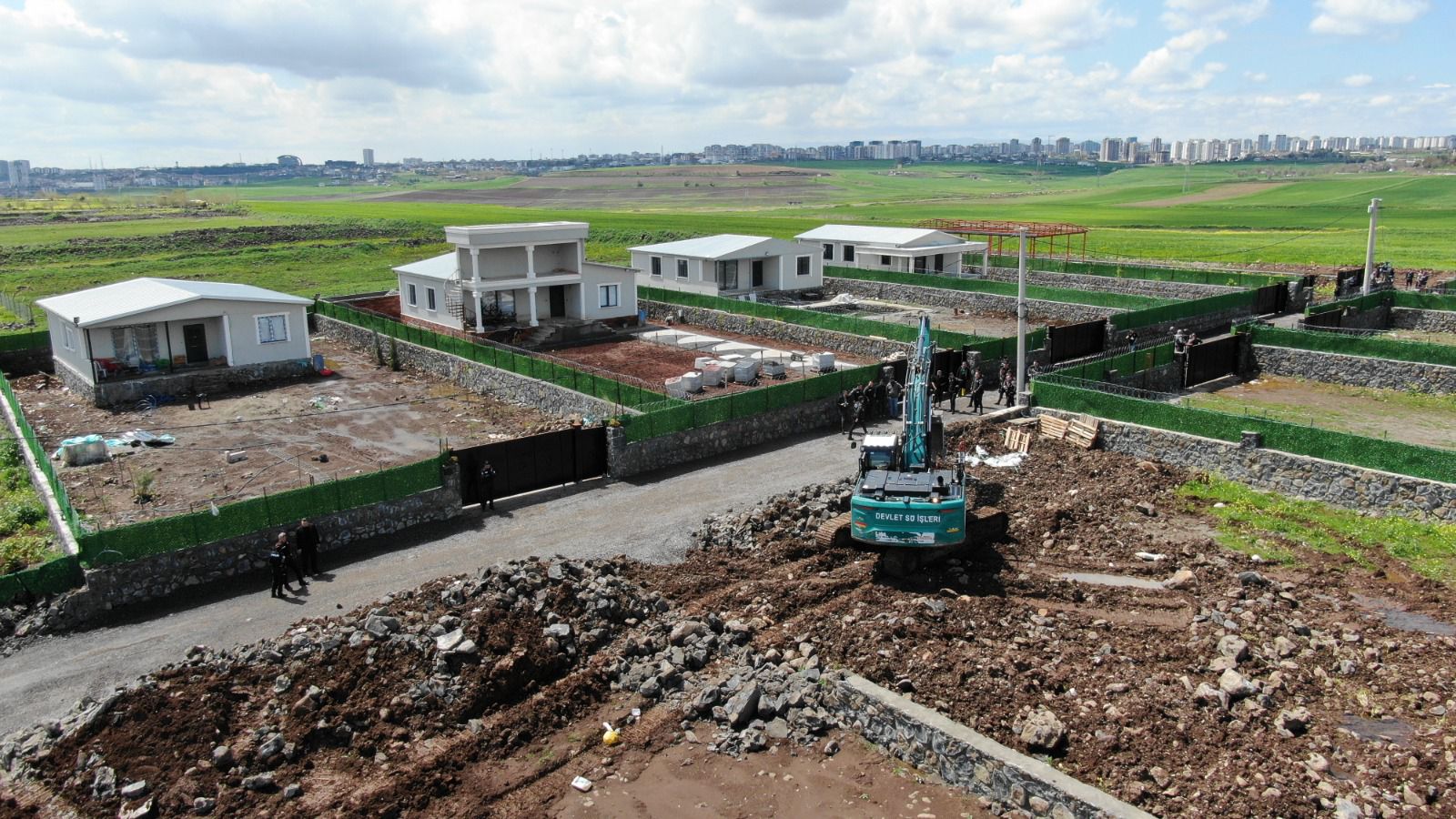 Diyarbakır Yenişehir'de kamuya ait mera