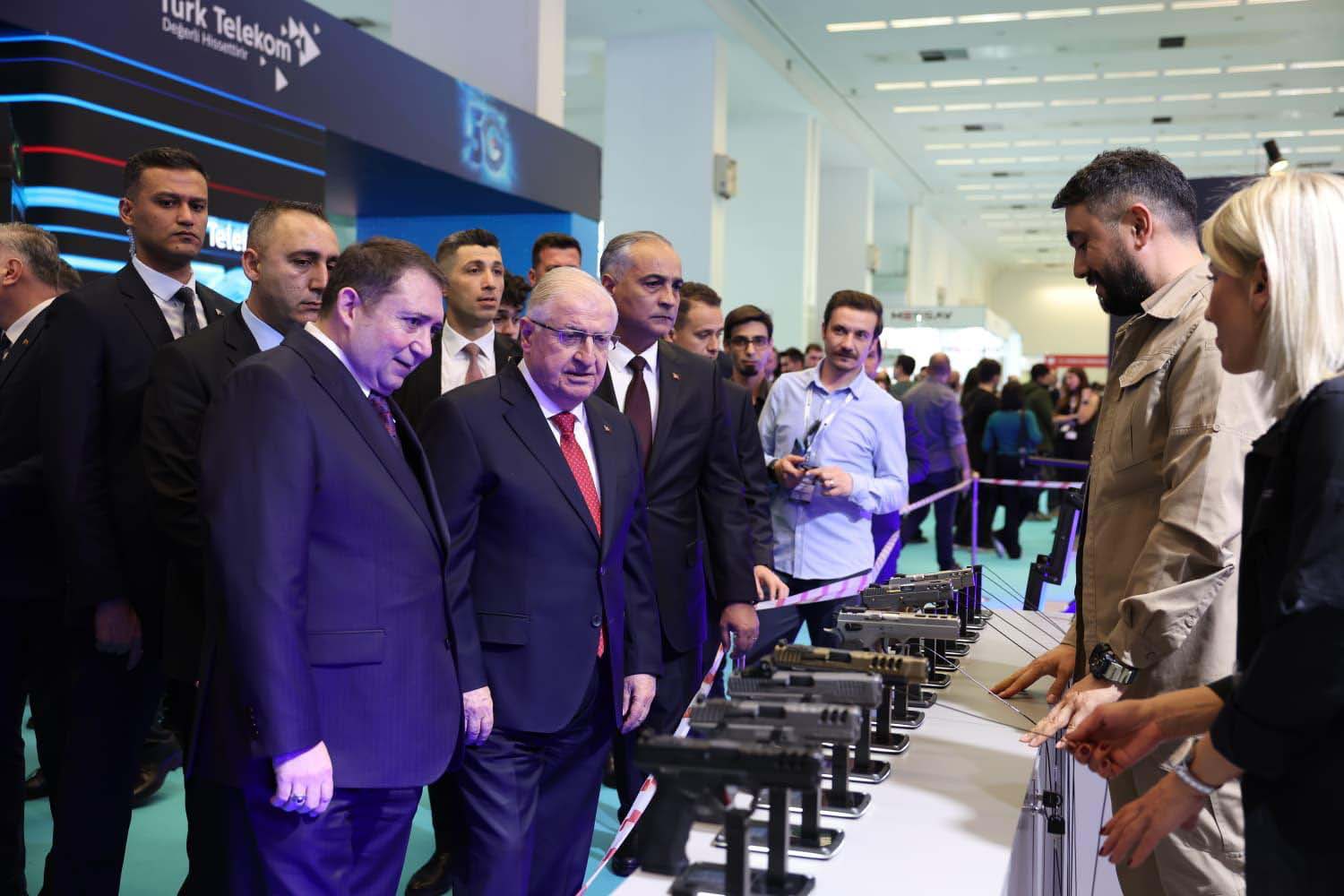 Milli Savunma Bakanı Yaşar Güler,