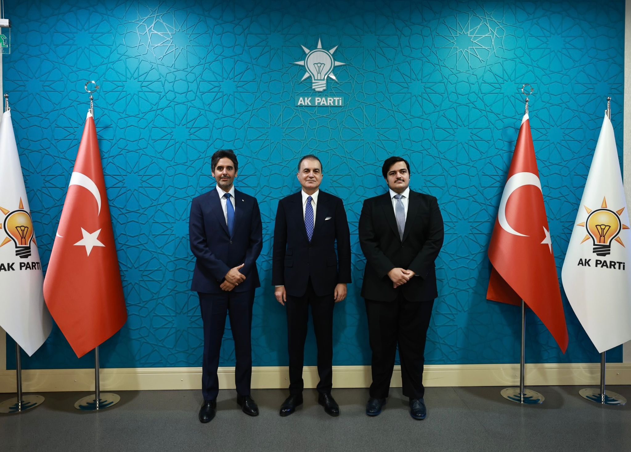 AK Parti Sözcüsü Ömer Çelik,