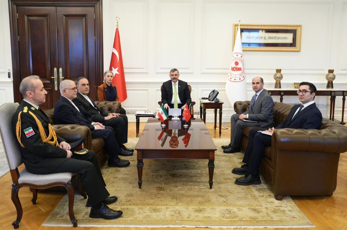 İçişleri Bakanı Mustafa Çiftçi, İran'ın