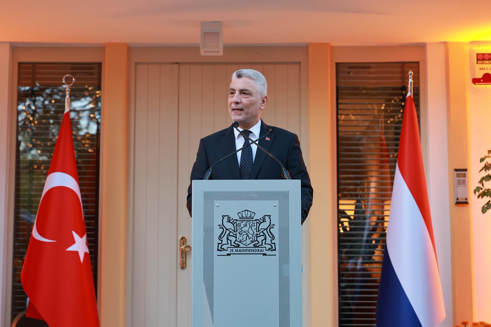 Ticaret Bakanı Ömer Bolat, Hollanda’nın