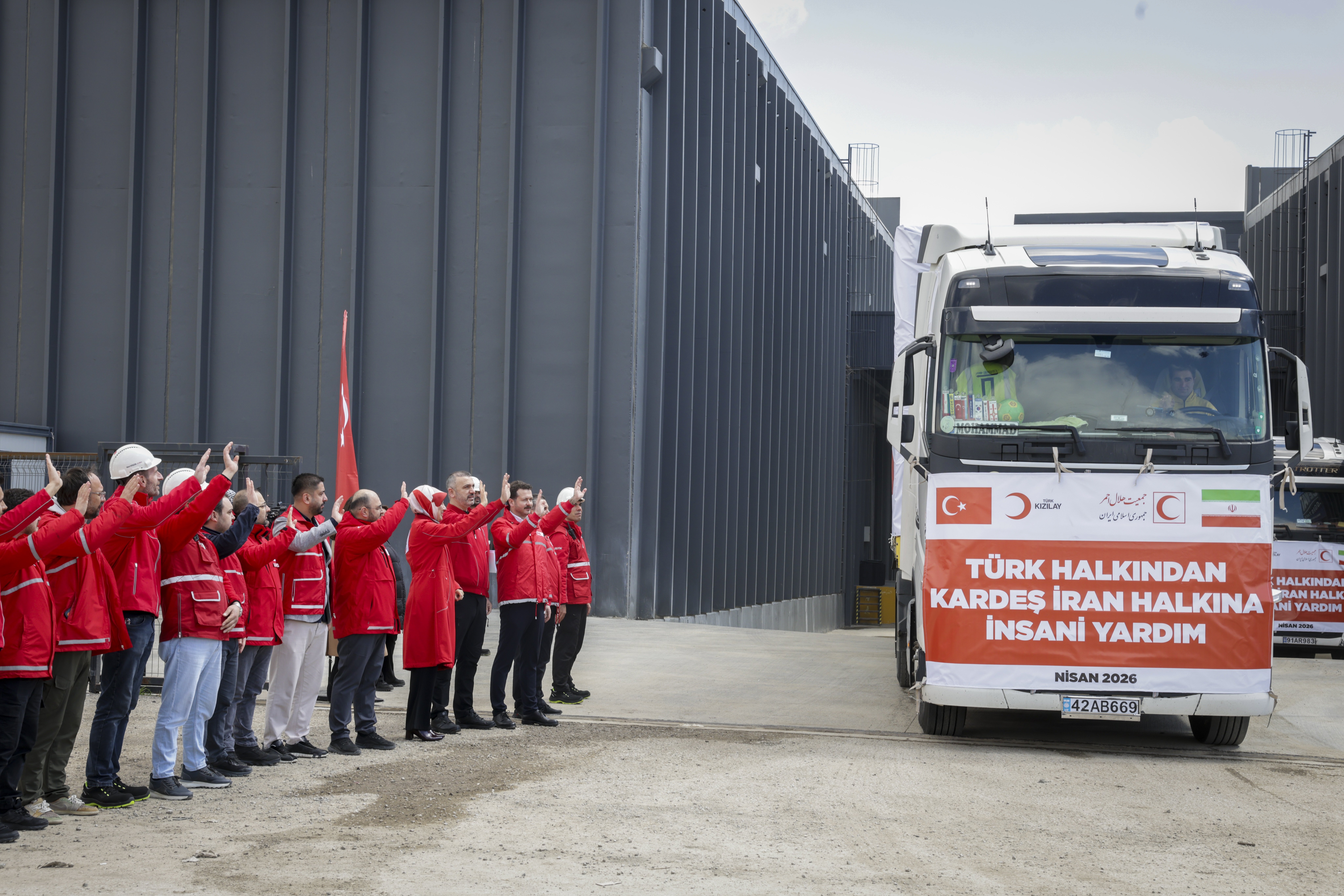 Türk Kızılay, İran'daki çatışmalardan etkilenen