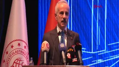 Ulaştırma ve Altyapı Bakanı Abdulkadir