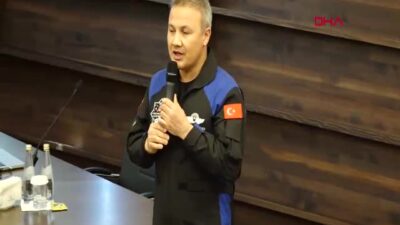 Türkiye'nin ilk astronotu Alper Gezeravcı,
