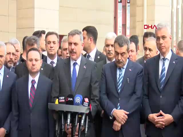 İçişleri Bakanı Ali Çiftçi,