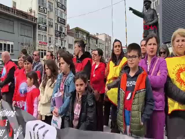 Edirne Keşan'da öğretmenler ve