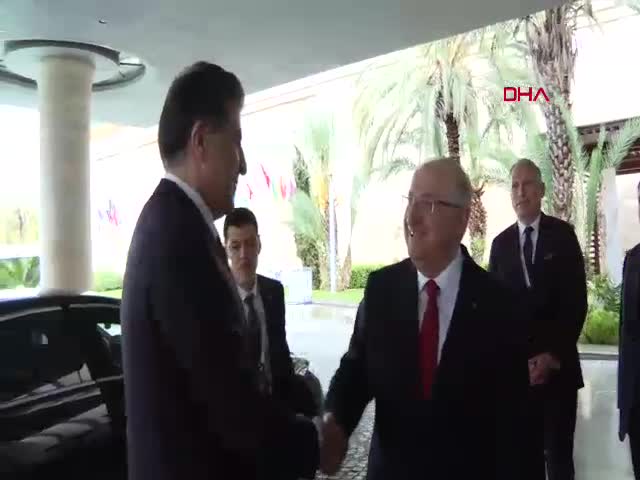 Milli Savunma Bakanı Yaşar