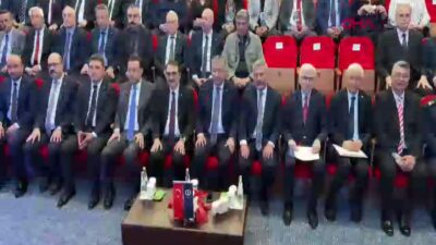 Cumhurbaşkanı Yardımcısı Cevdet Yılmaz, Eskişehir'deki