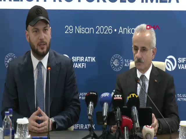 Ulaştırma Bakanı Abdulkadir Uraloğlu,