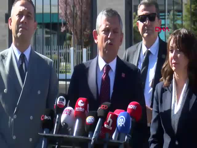 CHP Lideri Özgür Özel,