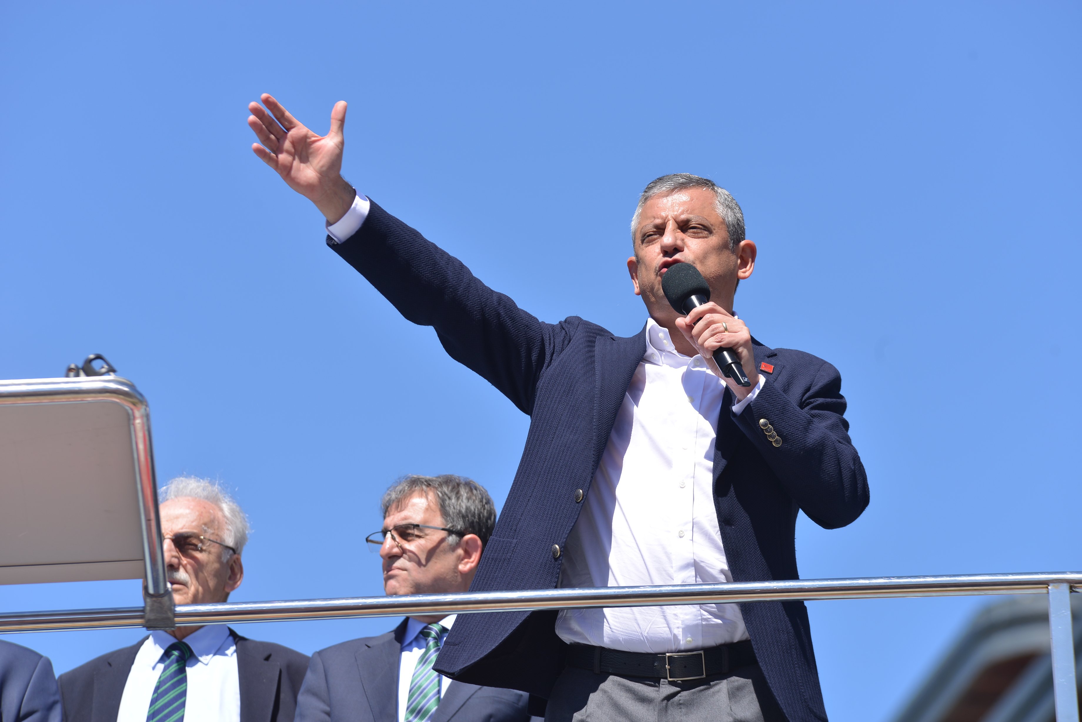 CHP Genel Başkanı Özgür Özel,