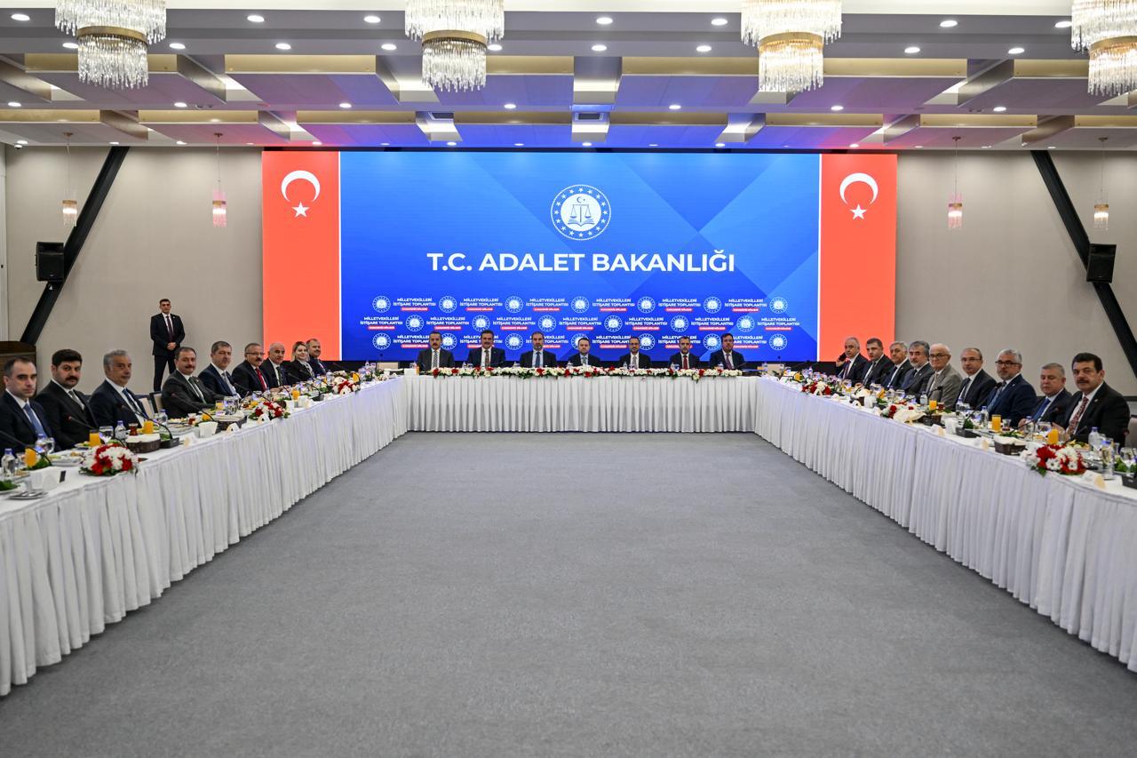 Adalet Bakanı Akın Gürlek, yasa