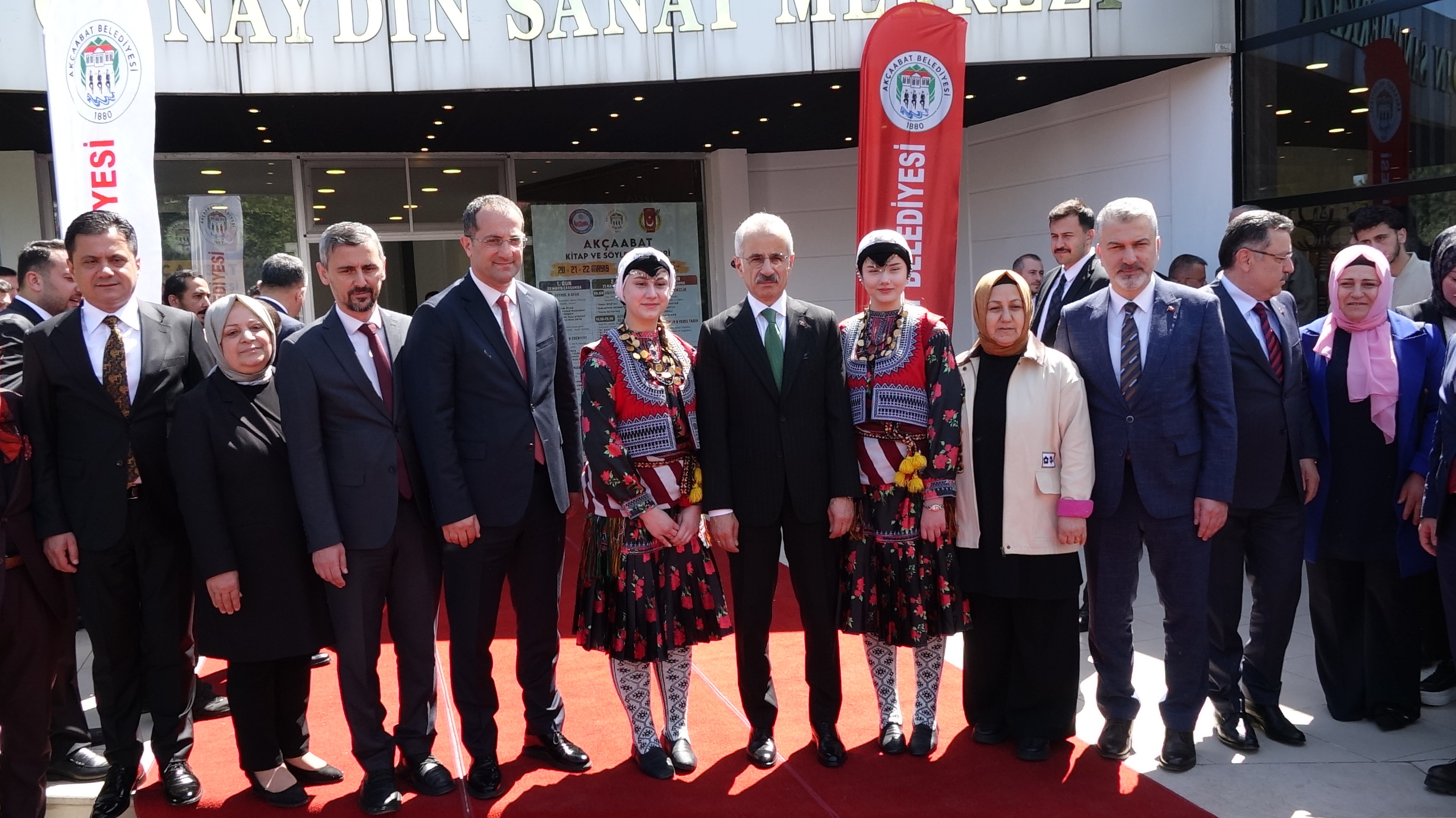Ulaştırma ve Altyapı Bakanı