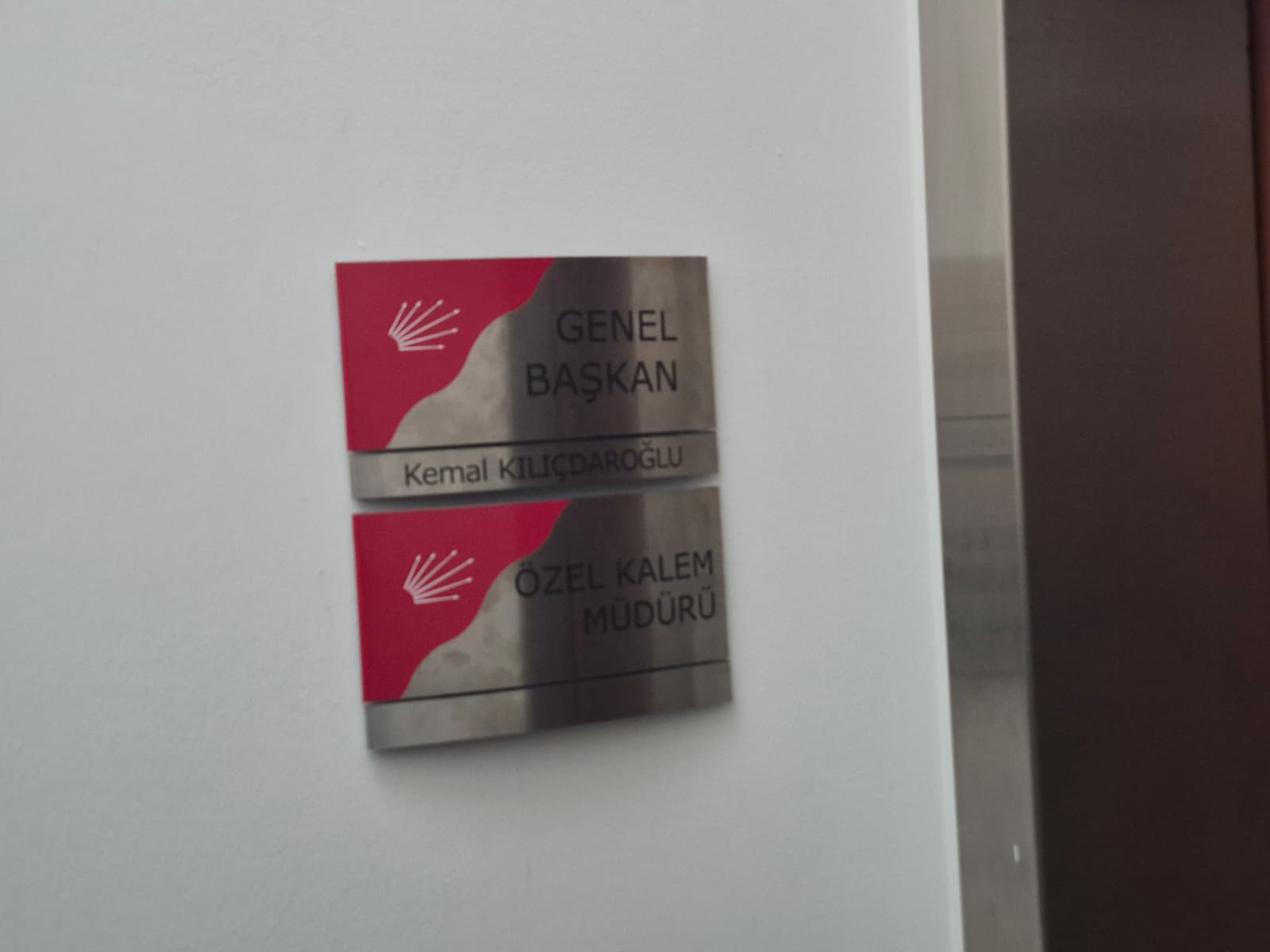 Ankara’da, mahkeme kararıyla CHP Genel
