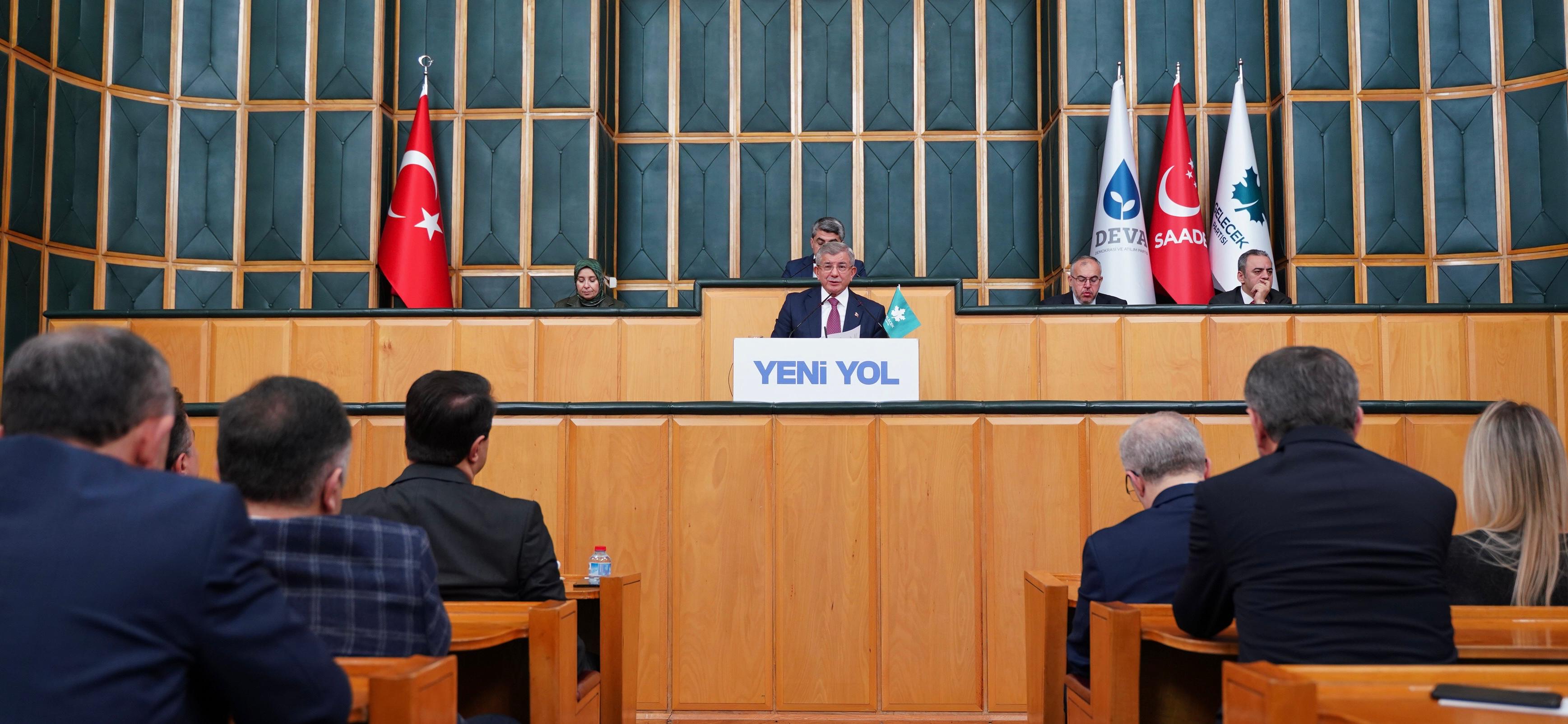 Gelecek Partisi Genel Başkanı Ahmet