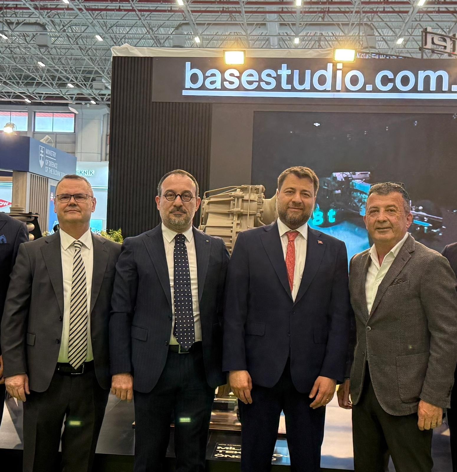 BEST Grup ve Base Studio,