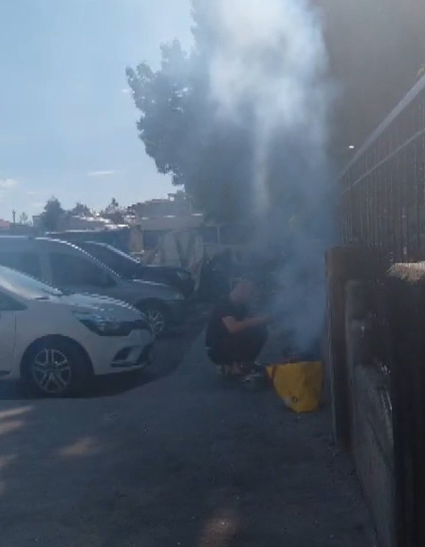 Pendik’te Kaldırımda Mangal Yapanlara Polis Cezası: Yasak Delinemedi