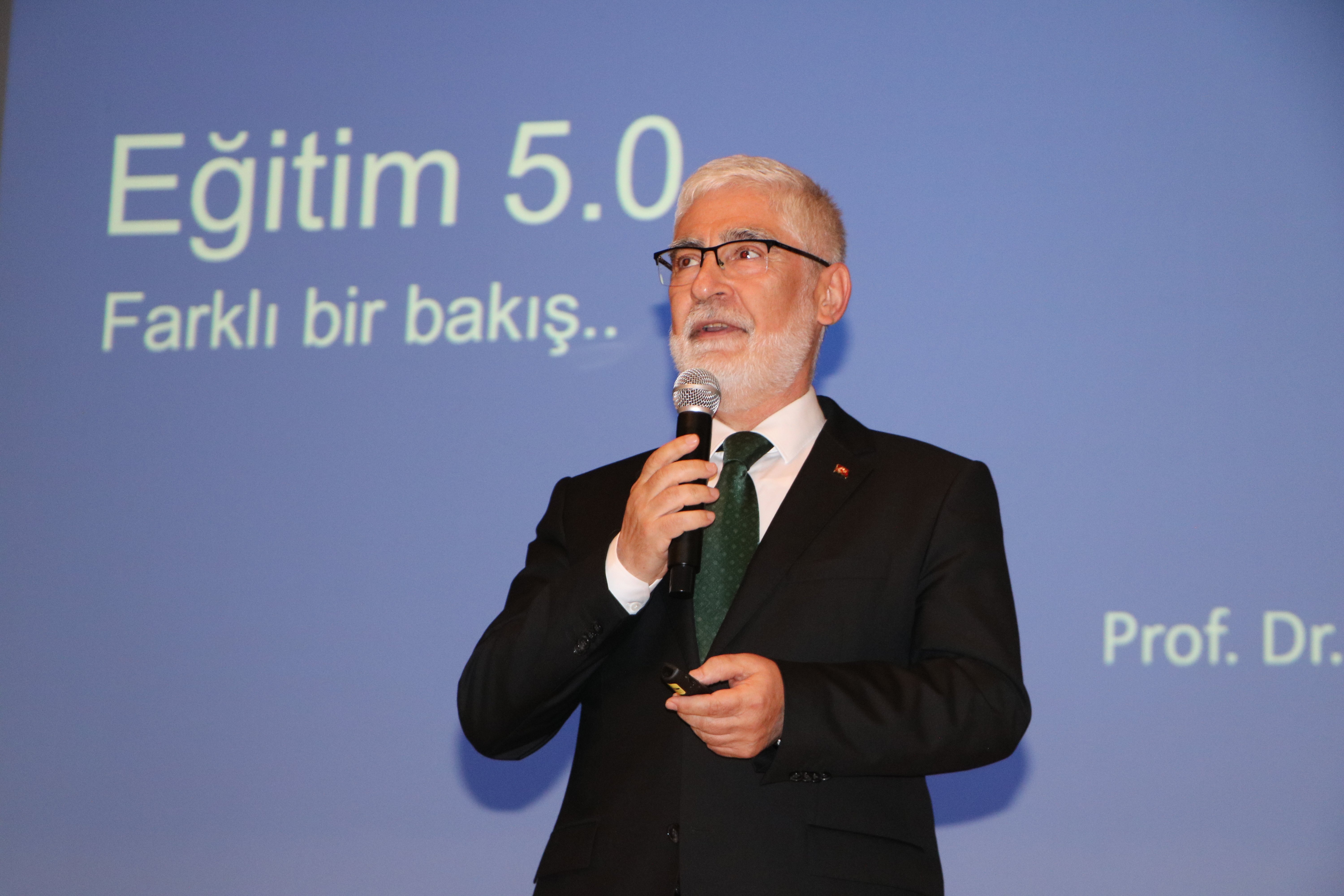 Roketsan Yönetim Kurulu Başkanı Prof.