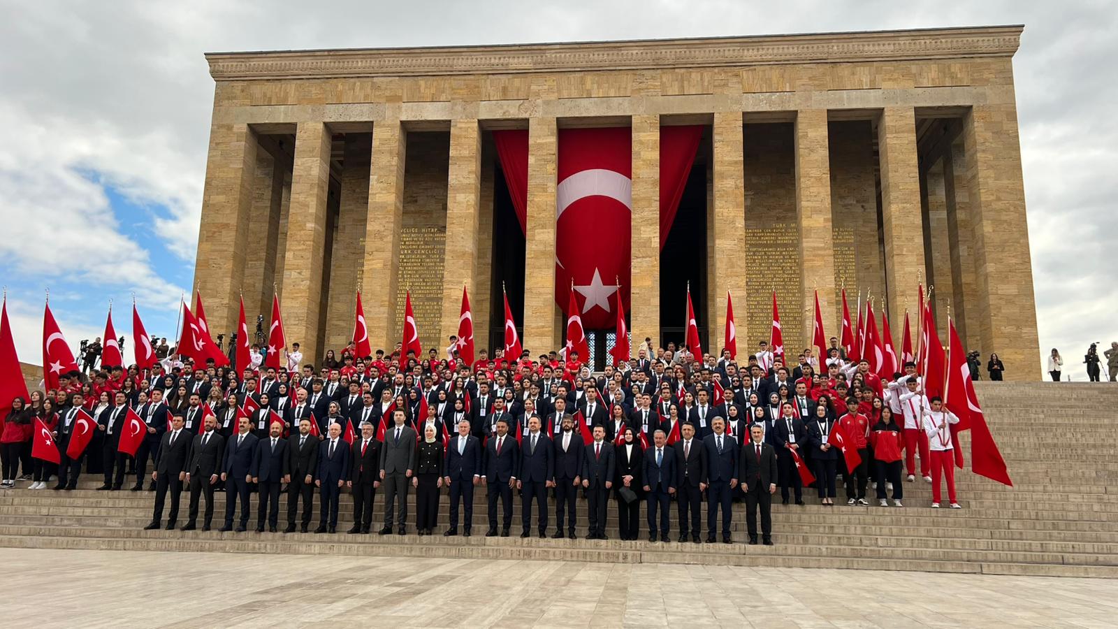 Gençlik ve Spor Bakanı Osman