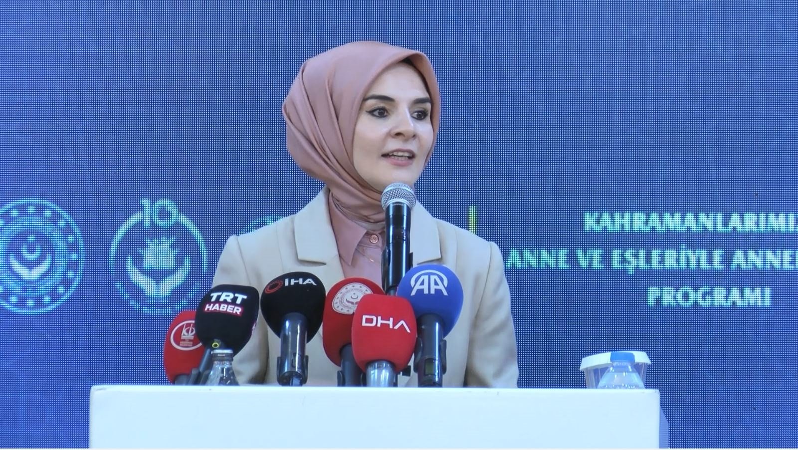 Aile ve Sosyal Hizmetler Bakanı