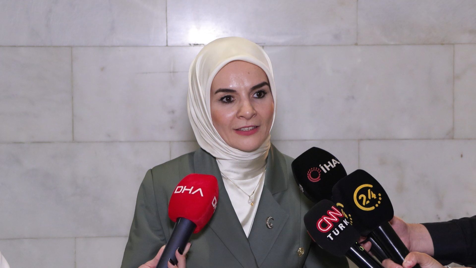 Belçika Kraliçesi Mathilde’nin katılımıyla B2B