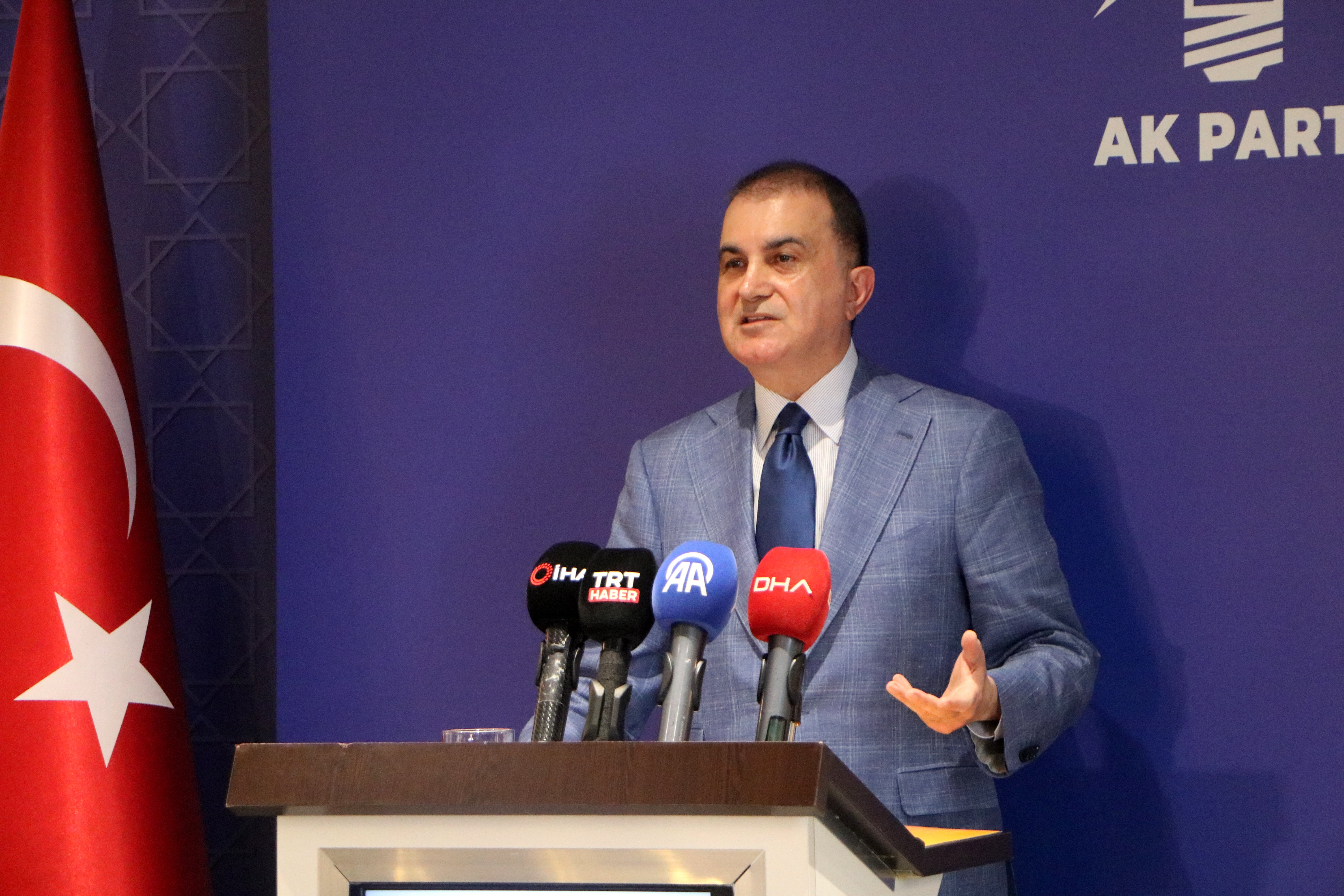 AK Parti Sözcüsü Ömer Çelik,