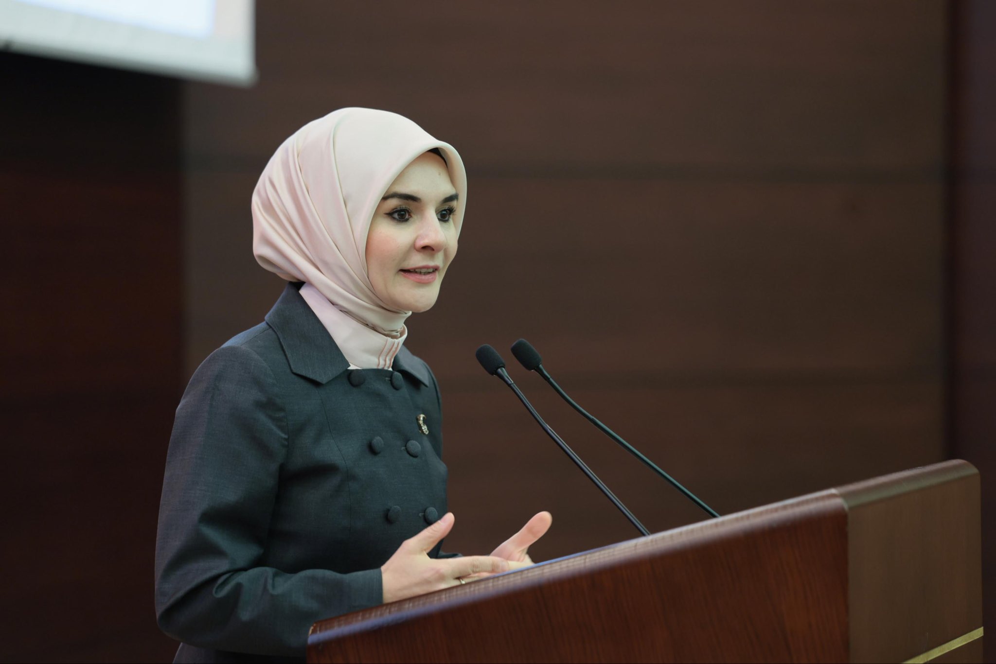 Aile ve Sosyal Hizmetler Bakanı