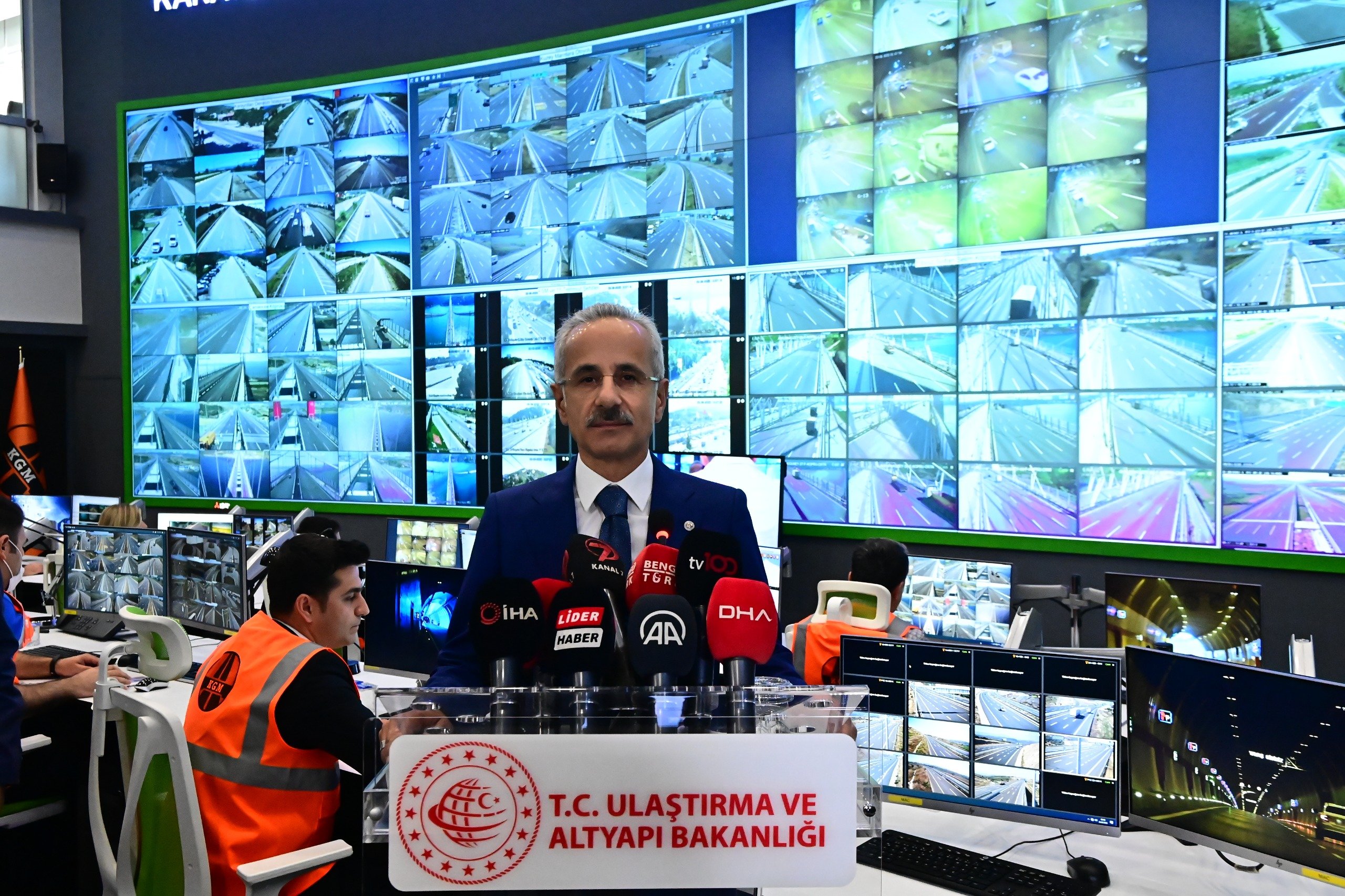 Ulaştırma ve Altyapı Bakanı