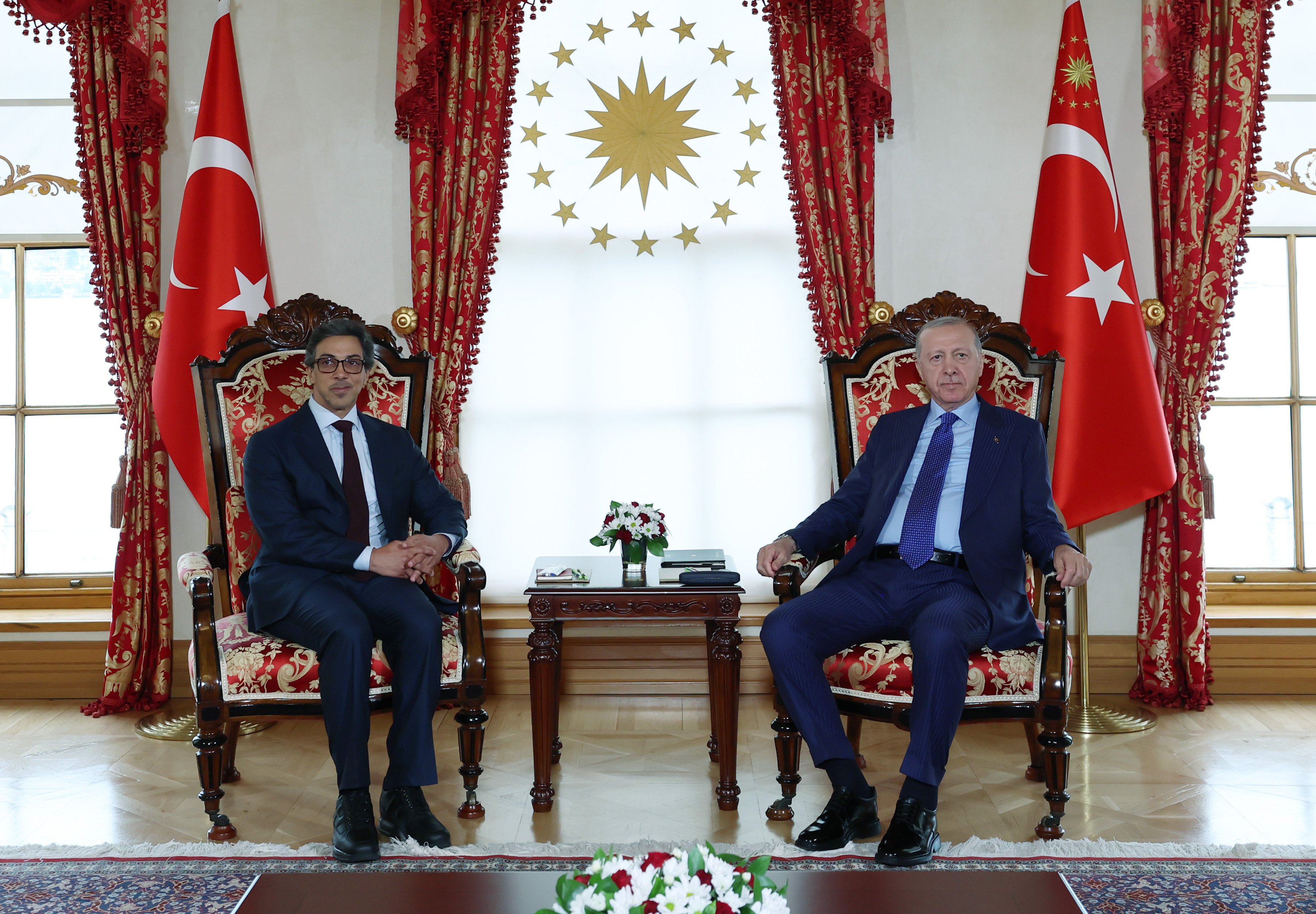 Cumhurbaşkanı Erdoğan, Dolmabahçe'de BAE