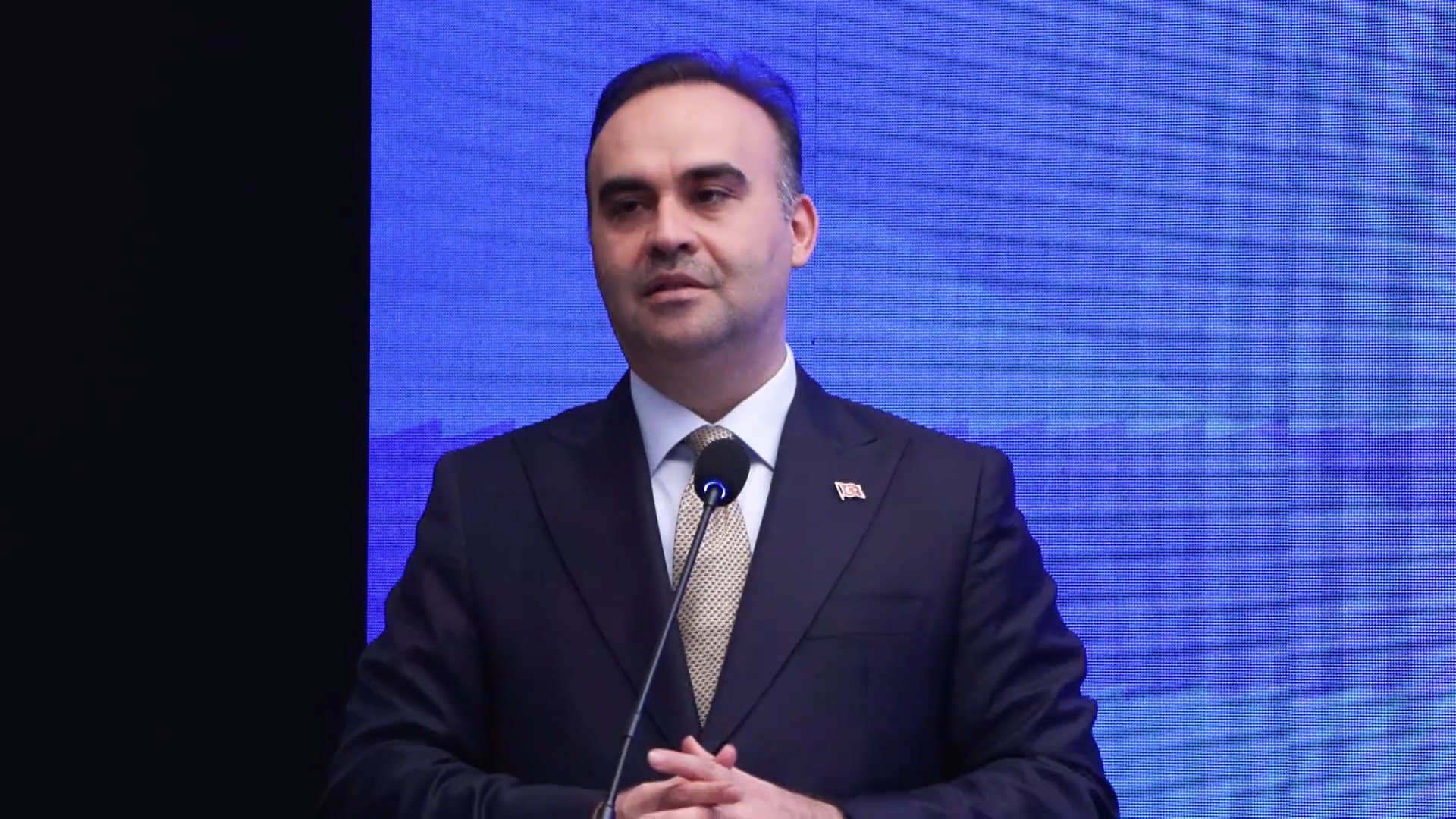 Sanayi ve Teknoloji Bakanı Mehmet