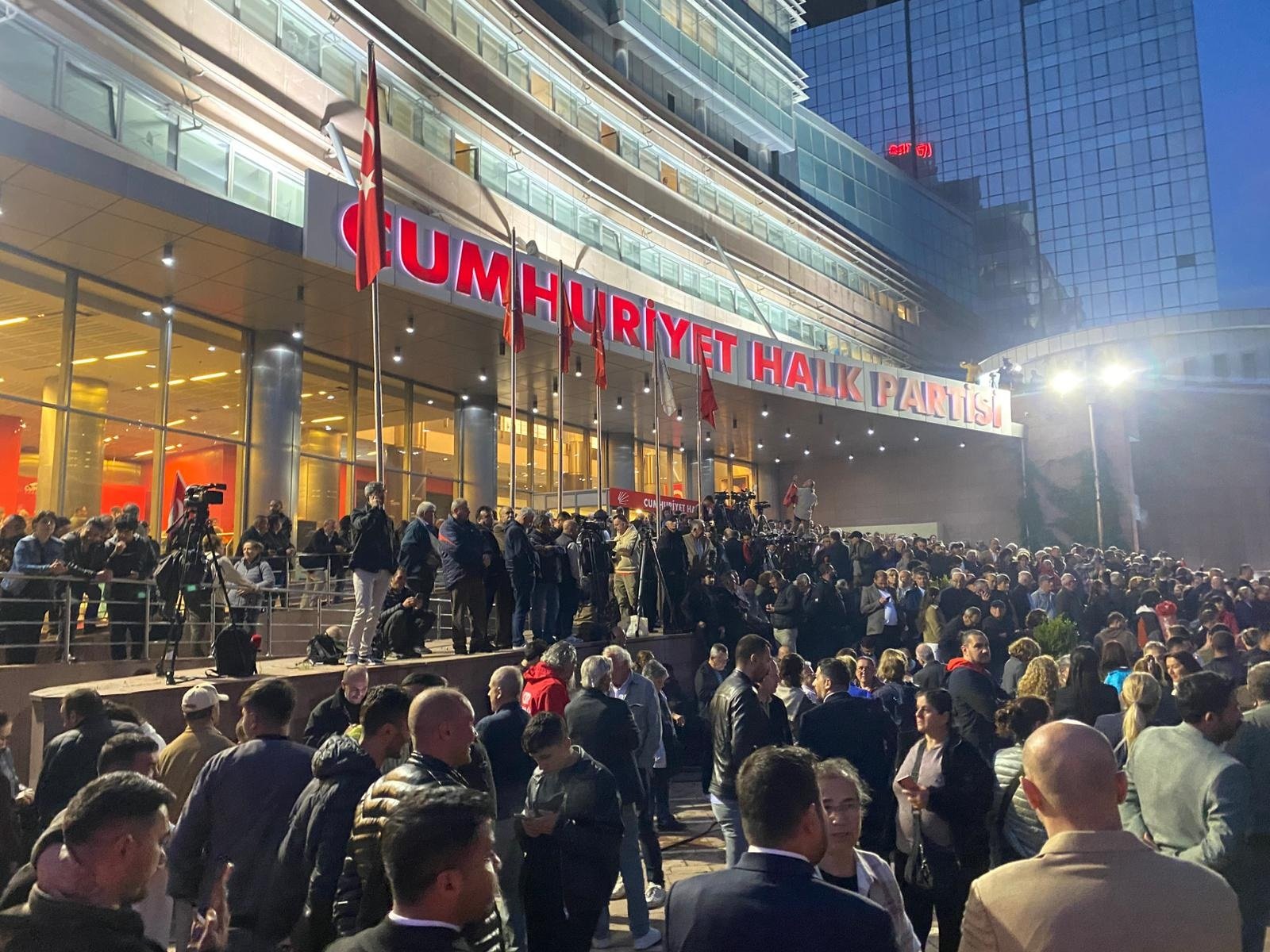 CHP'nin 38. Olağan Kurultayı'na ilişkin
