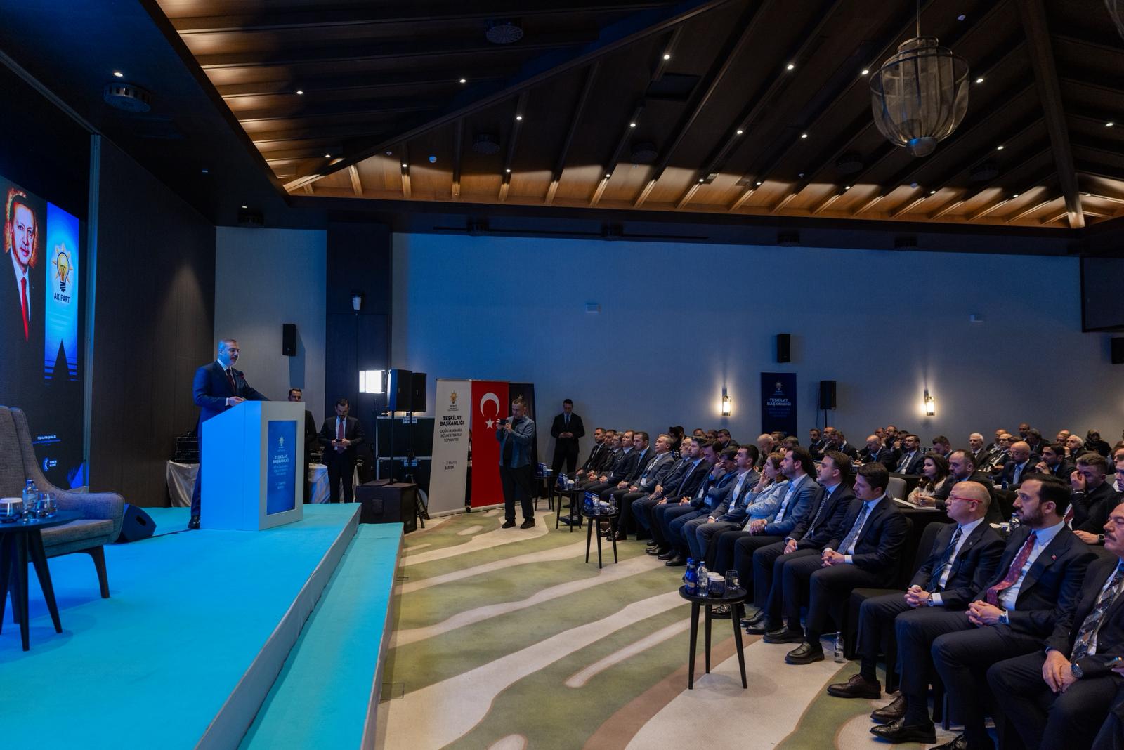 Bakan Fidan, Bursa’da AK Parti