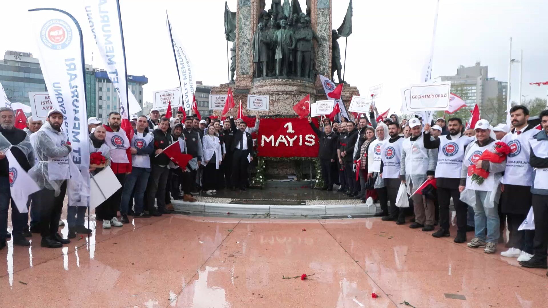 DMK Genel Başkanı Osman Kaya,