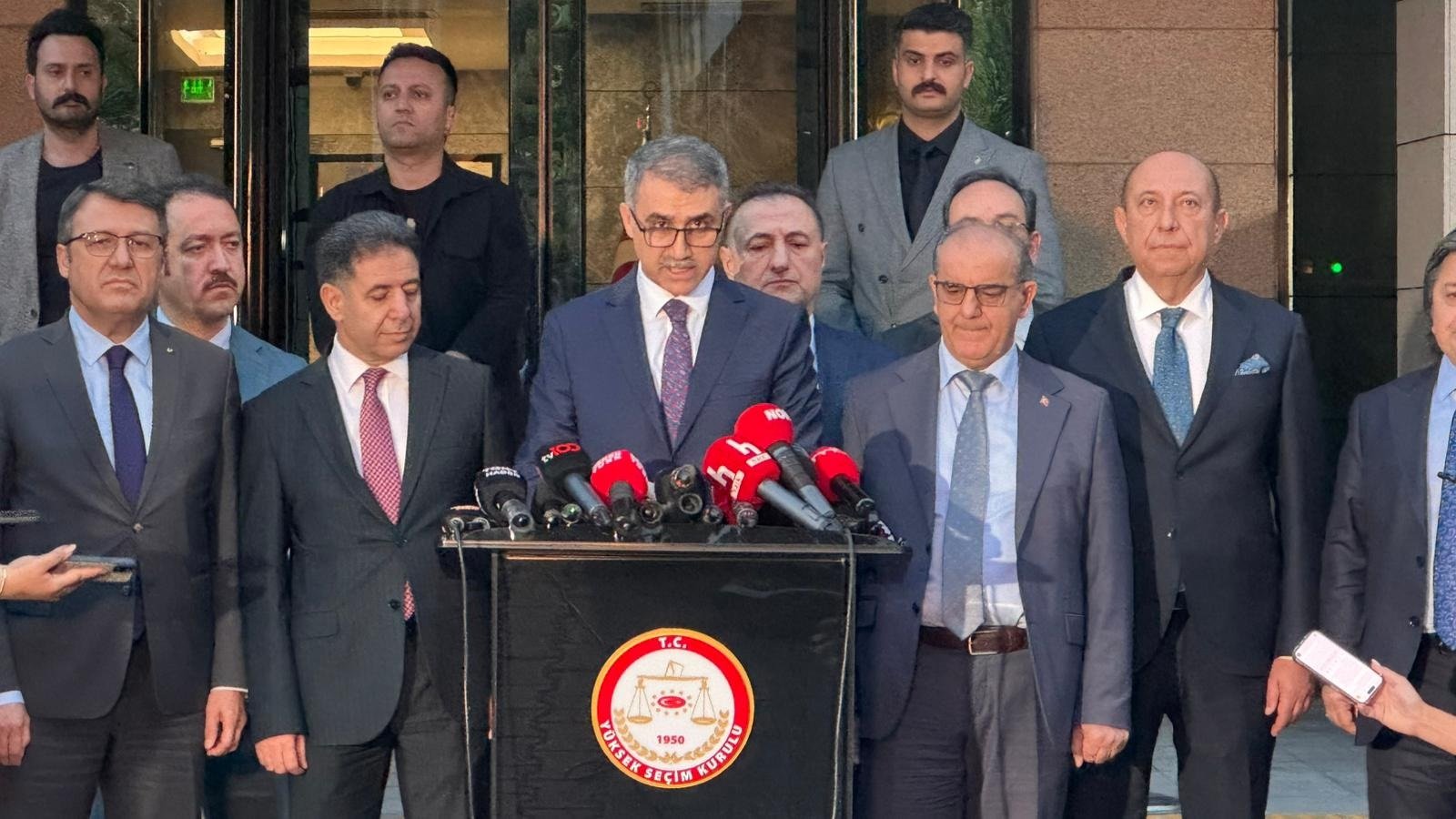 YSK, CHP'nin 'mutlak butlan' başvurusunu