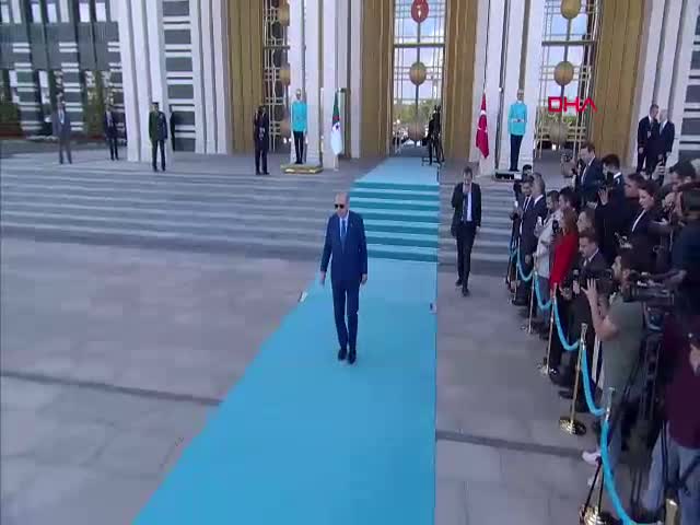 Cumhurbaşkanı Erdoğan, Türkiye'ye resmi