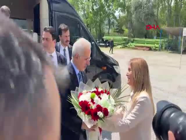 Ulaştırma ve Altyapı Bakanı