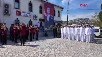 Foça'da 19 Mayıs Atatürk'ü Anma