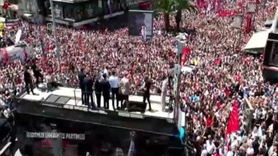 Mahkeme kararıyla görevinden uzaklaştırılan CHP'li